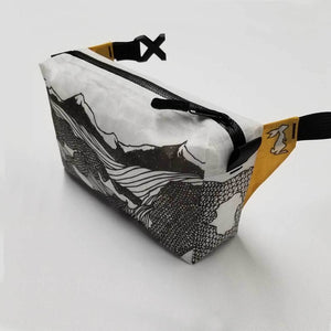 HIGH TAIL DESIGNS Ultralight Fanny Pack Low Poly - alternate view