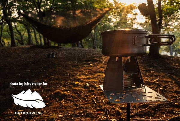 SCHWARZE BIENE Shorty Table