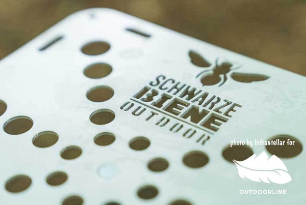 SCHWARZE BIENE Big Mama Table