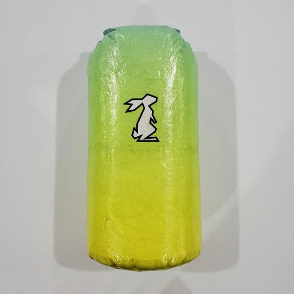 HIGH TAIL DESIGNS Medium Ultralight Roll-Top Stuff Sack