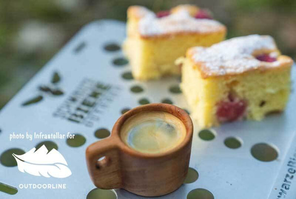 SCHWARZE BIENE Big Mama Table