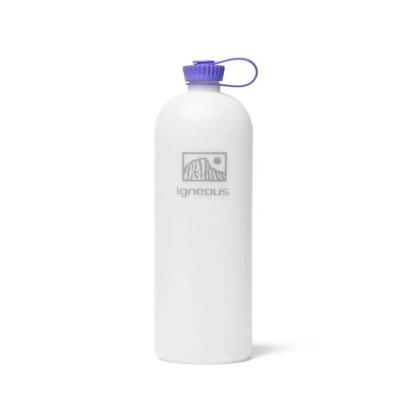 Igneous NOBO Bottle in white with an Amethyst purple cap and carry loop – front studio view